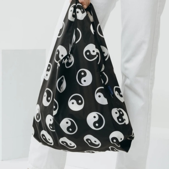 BAGGU Handbags - Yin yang standard baggu bag tote